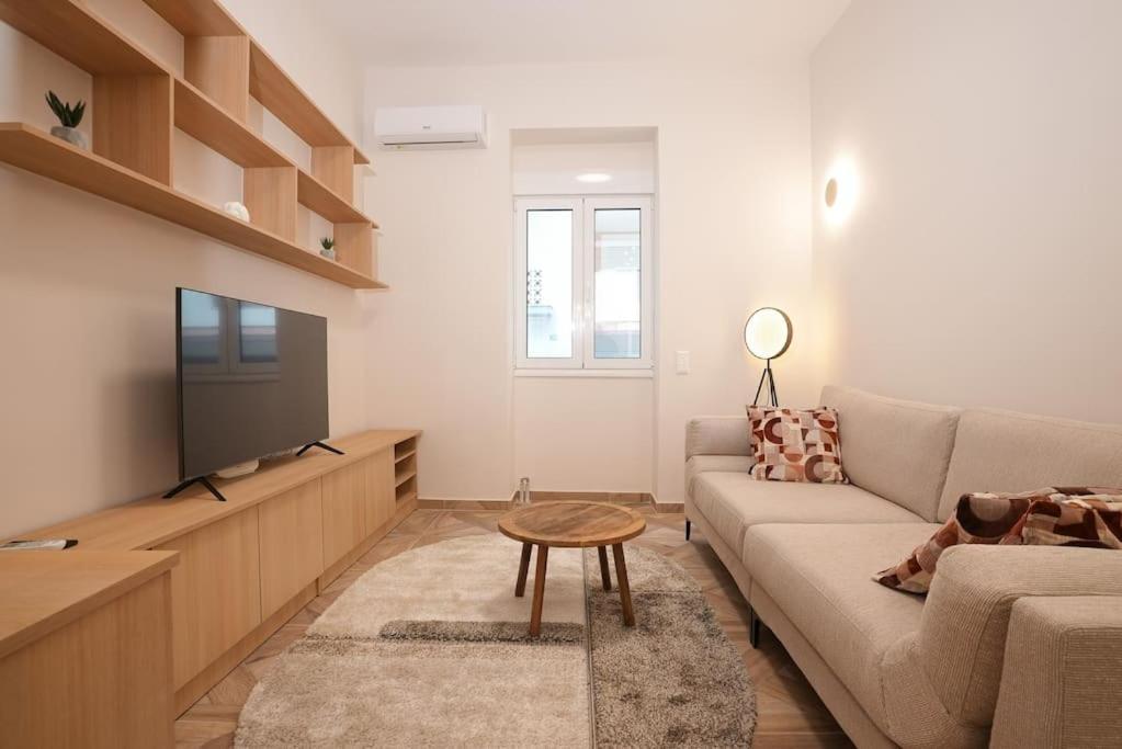 Apartmán The Downtown Oasis 4' To Panormou Metro Station Atény